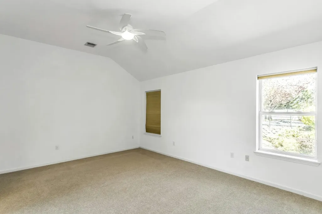 3 Quantuck Court Commack NY 11725