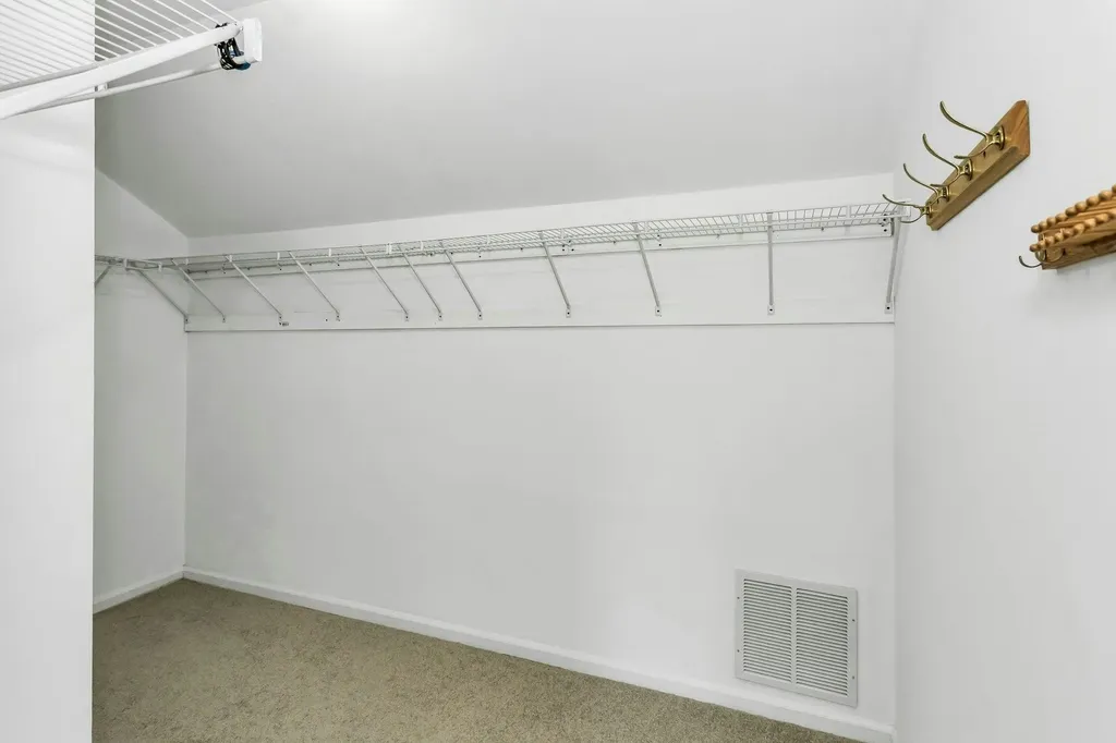3 Quantuck Court Commack NY 11725