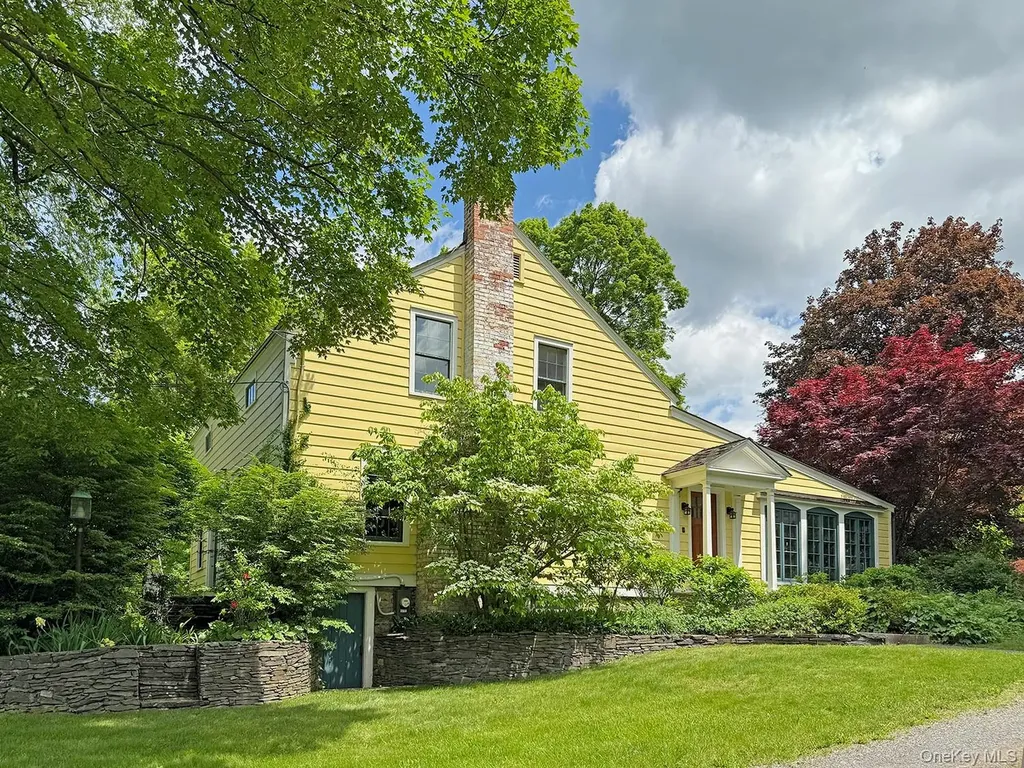 226 County Route 17 Chatham NY 12184