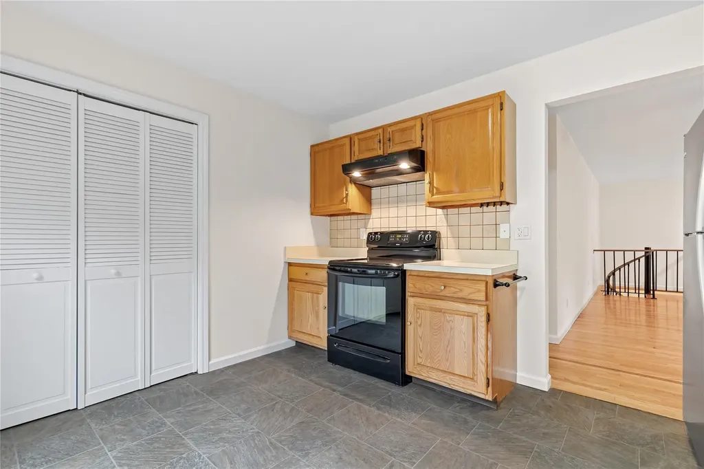 405 Driftway Lane Brewster NY 10509