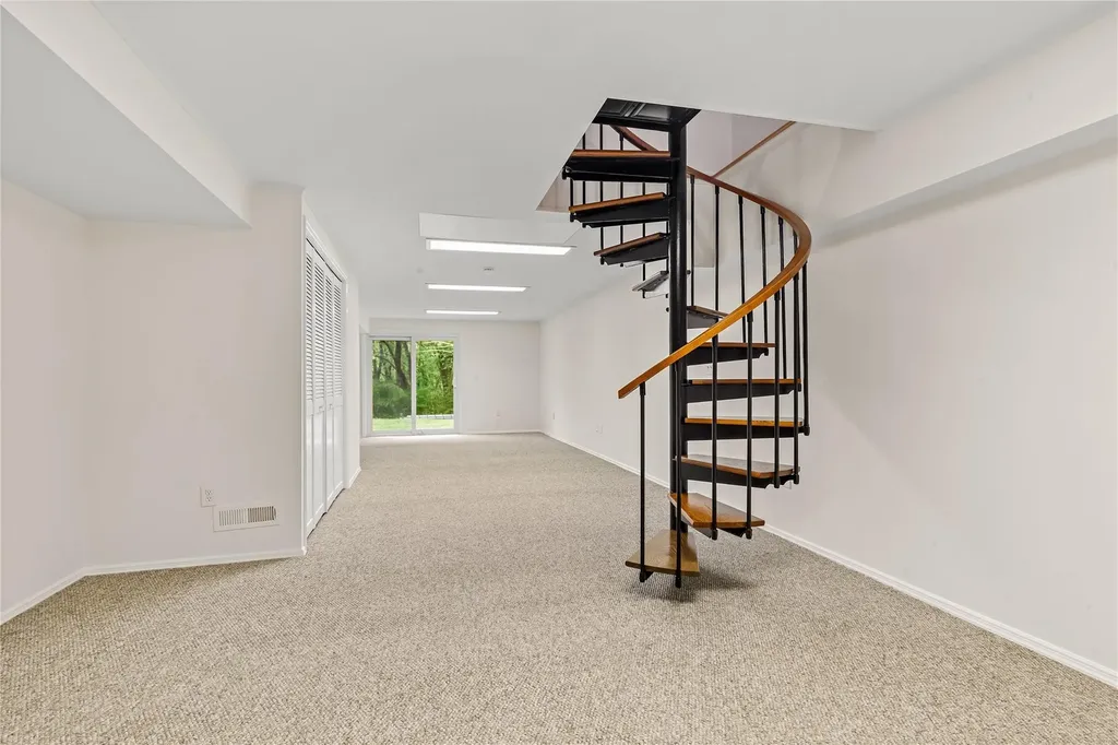 405 Driftway Lane Brewster NY 10509