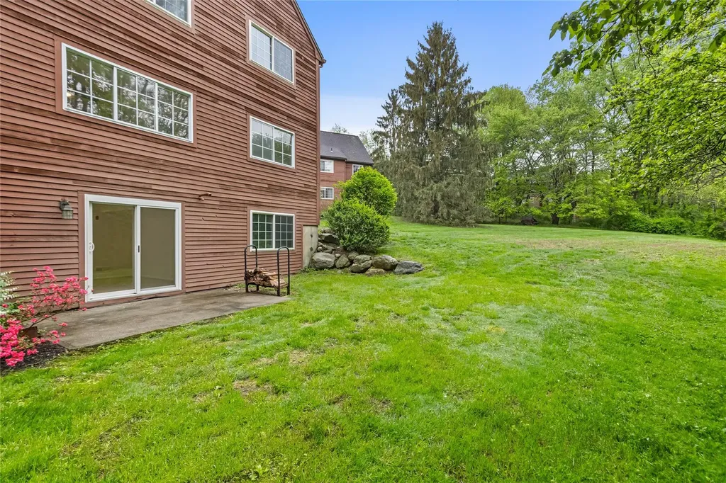 405 Driftway Lane Brewster NY 10509