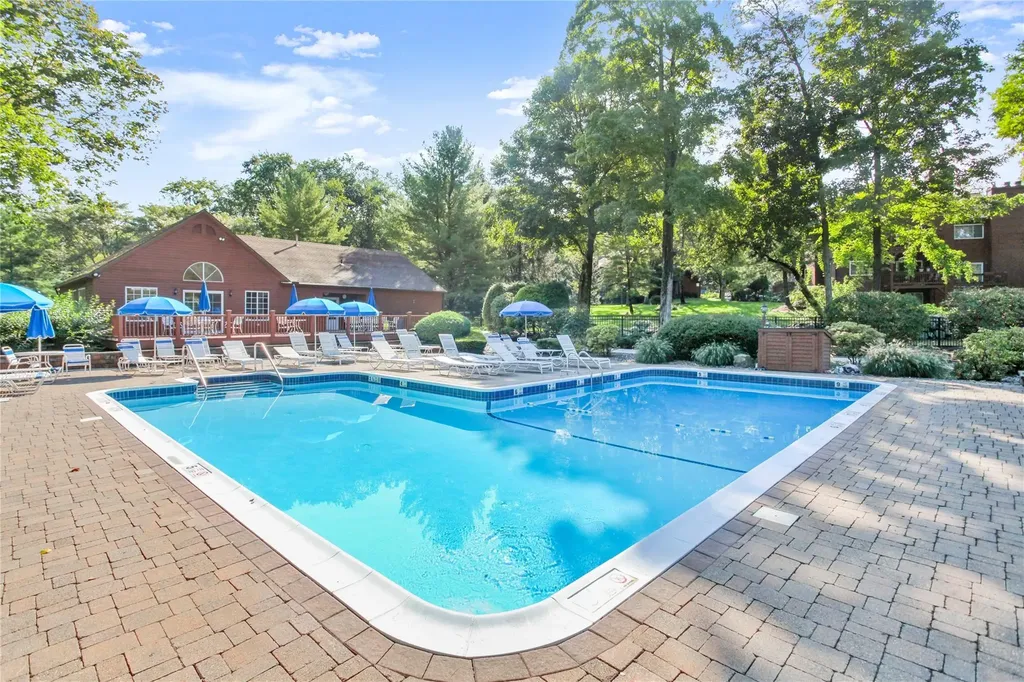 405 Driftway Lane Brewster NY 10509