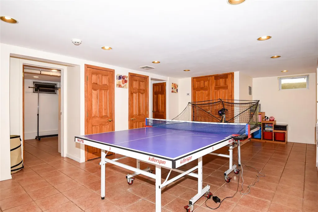 45 Merry Lane Jericho NY 11753