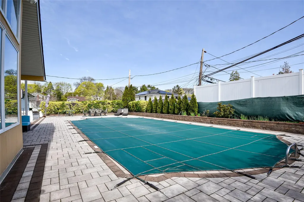 45 Merry Lane Jericho NY 11753