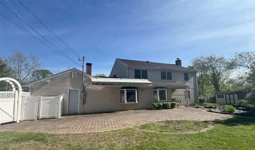 19 Millbrook Drive Stony Brook NY 11790