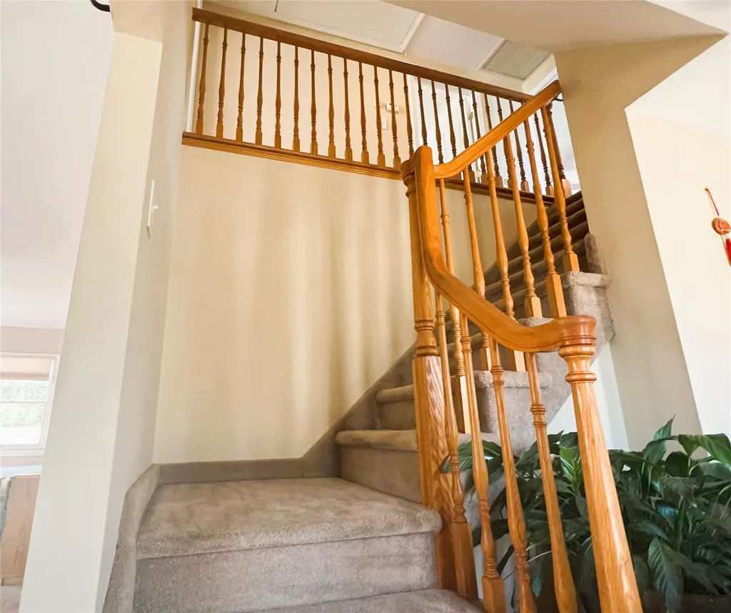19 Millbrook Drive Stony Brook NY 11790
