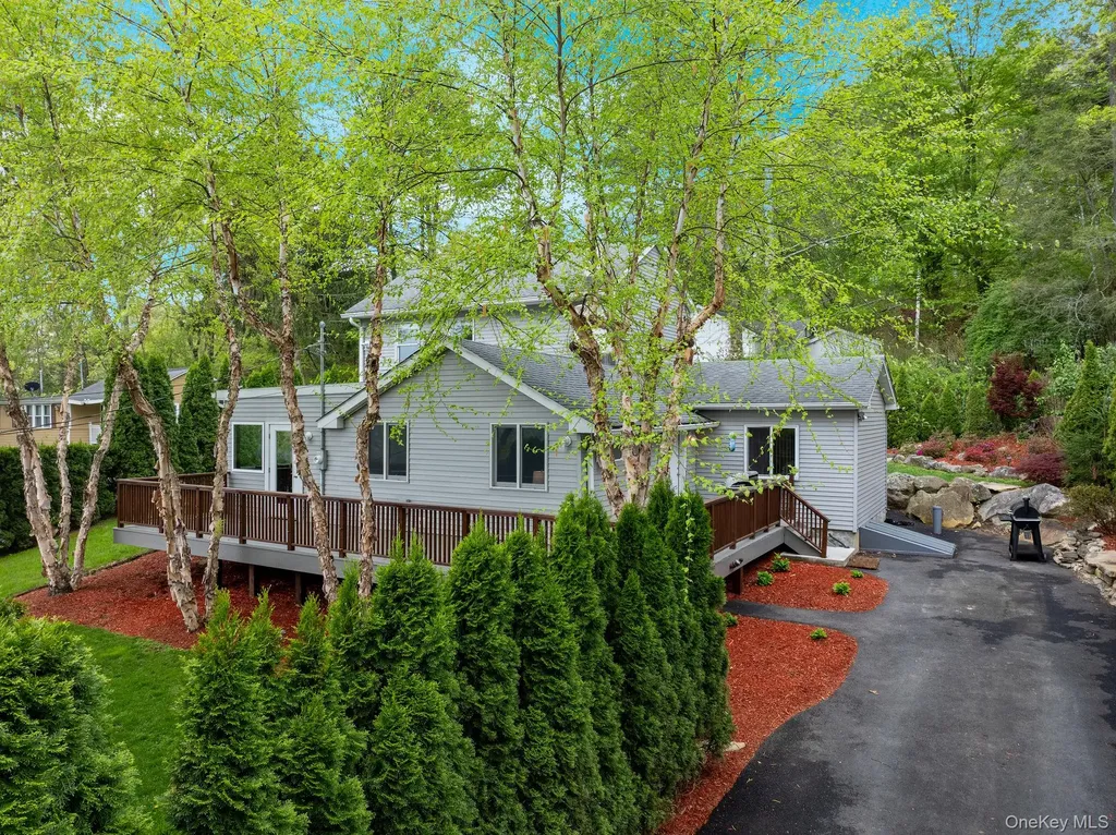 42 Taylor Road Patterson NY 12563