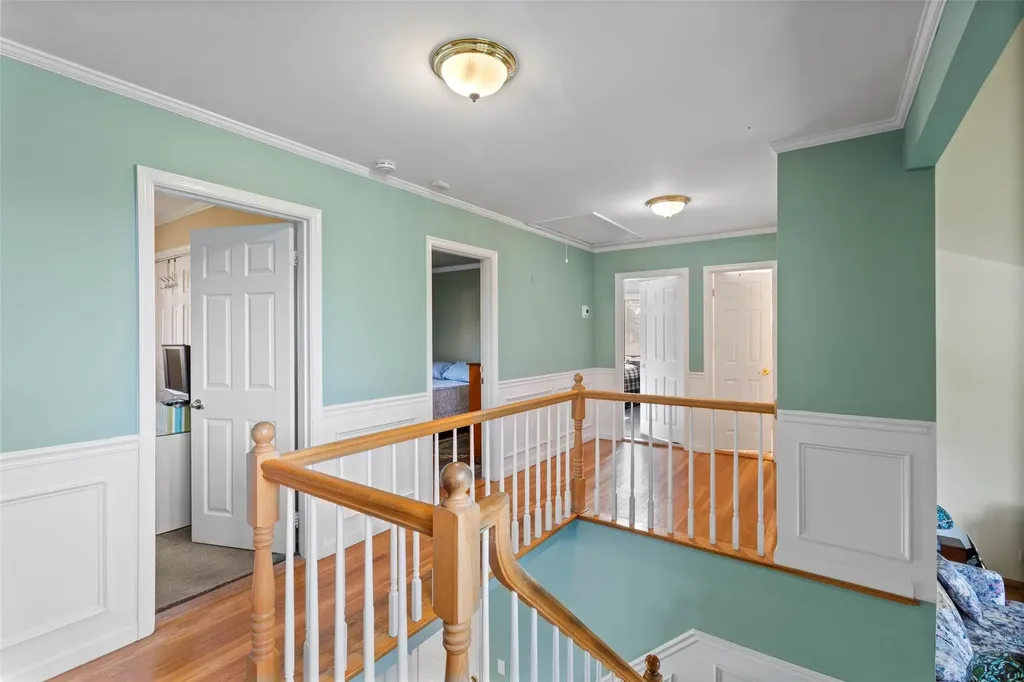 42 Sioux Drive Commack NY 11725