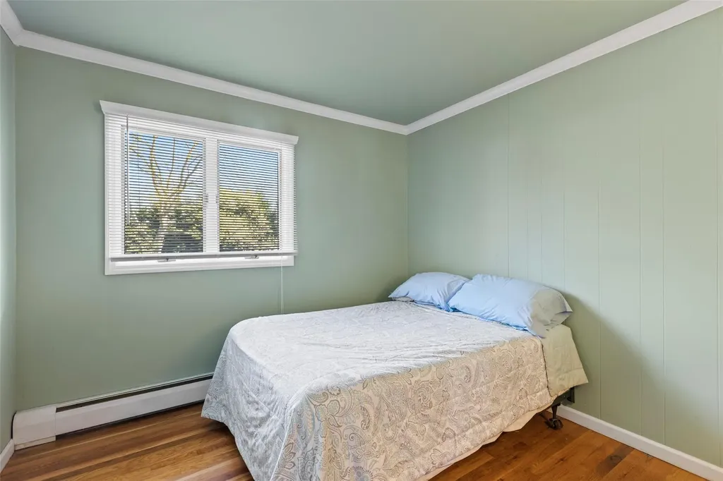 42 Sioux Drive Commack NY 11725