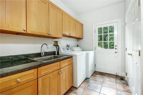 34 Saxon Woods Road Scarsdale NY 10583