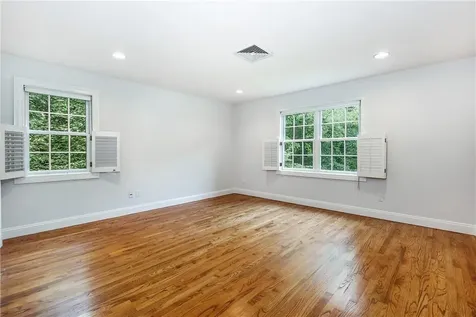 34 Saxon Woods Road Scarsdale NY 10583