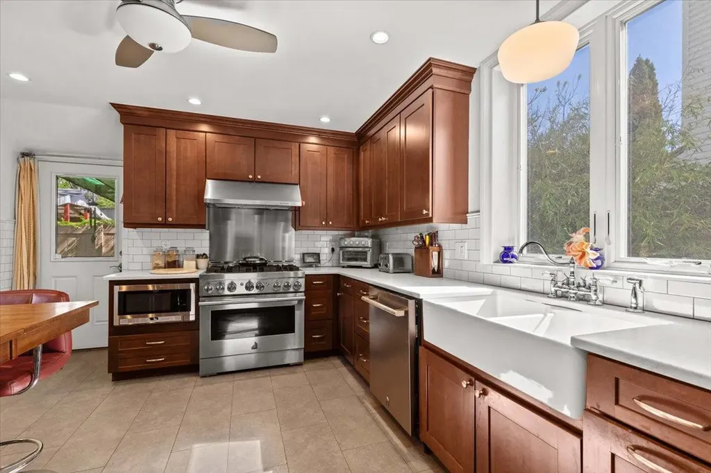 15 Wendover Road Yonkers NY 10705