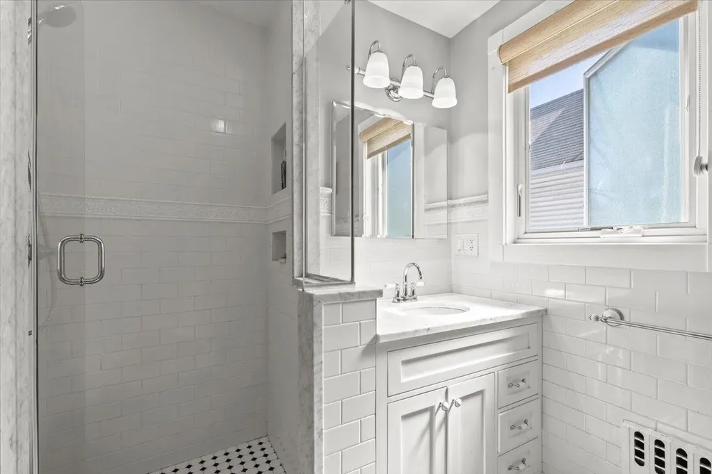 15 Wendover Road Yonkers NY 10705