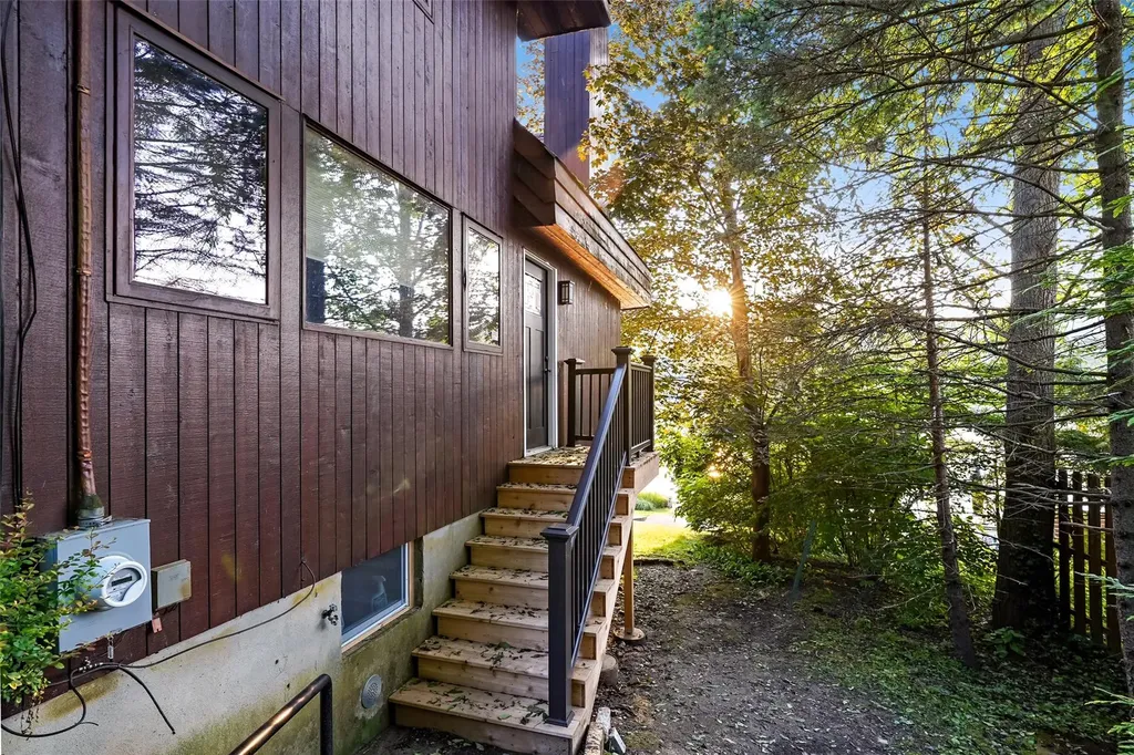 21 Chippewa Road Putnam Valley NY 10579