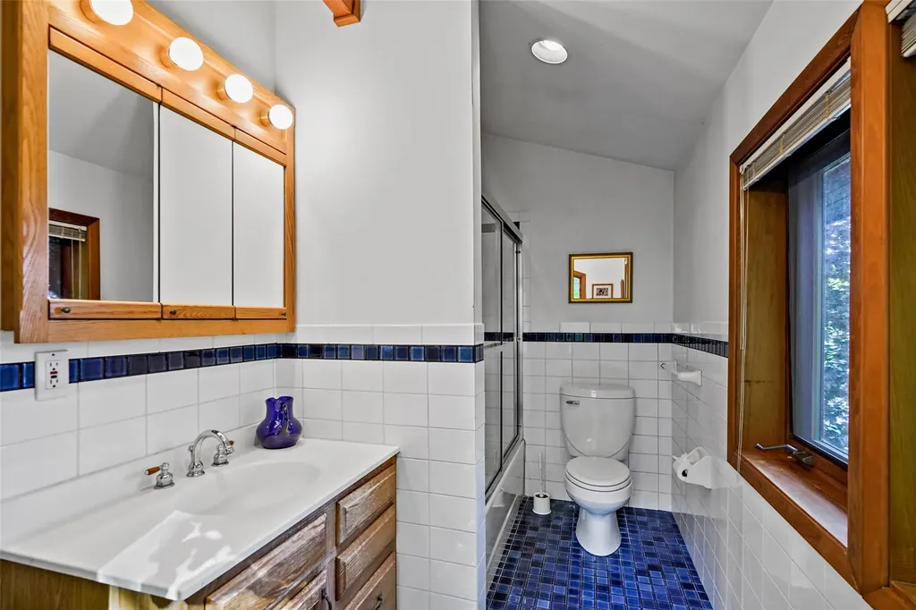 21 Chippewa Road Putnam Valley NY 10579