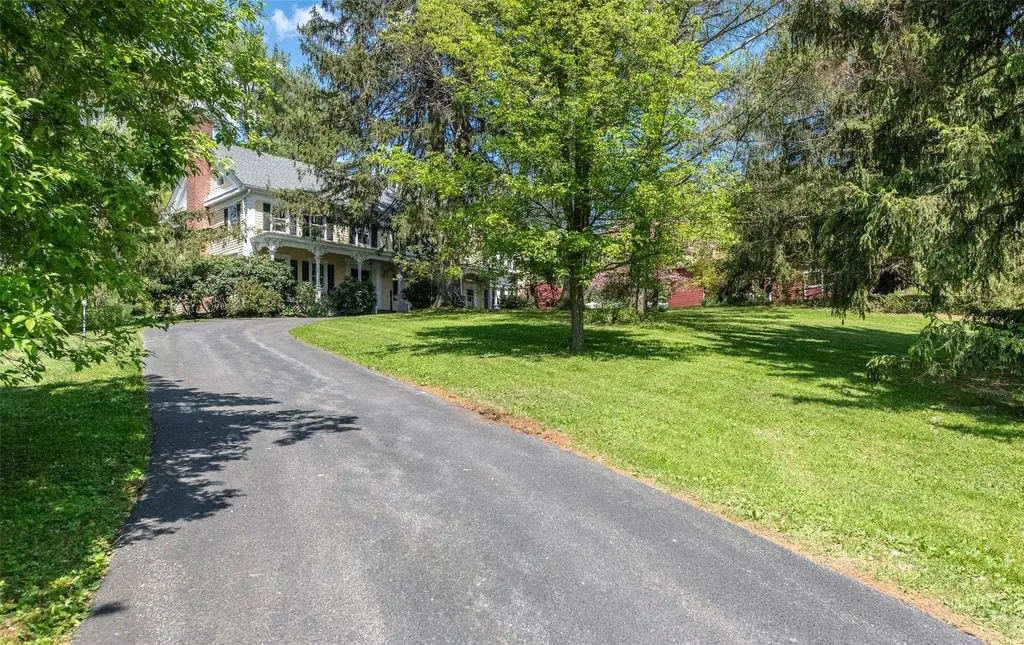 37 N Clove Road Verbank NY 12585