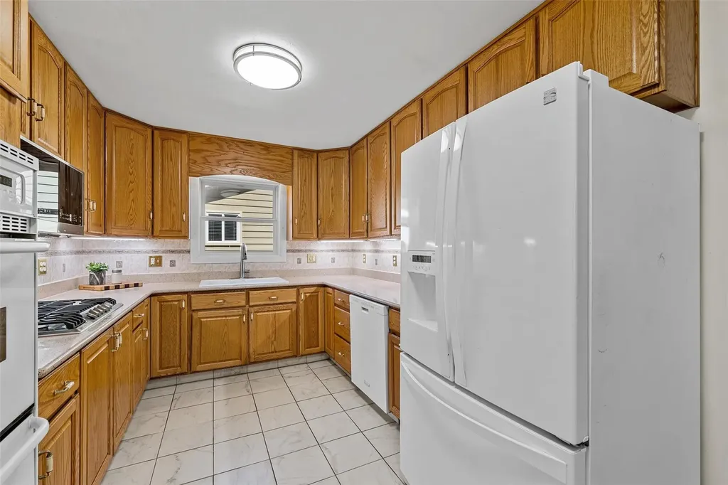 15 Standish Avenue Middletown NY 10940