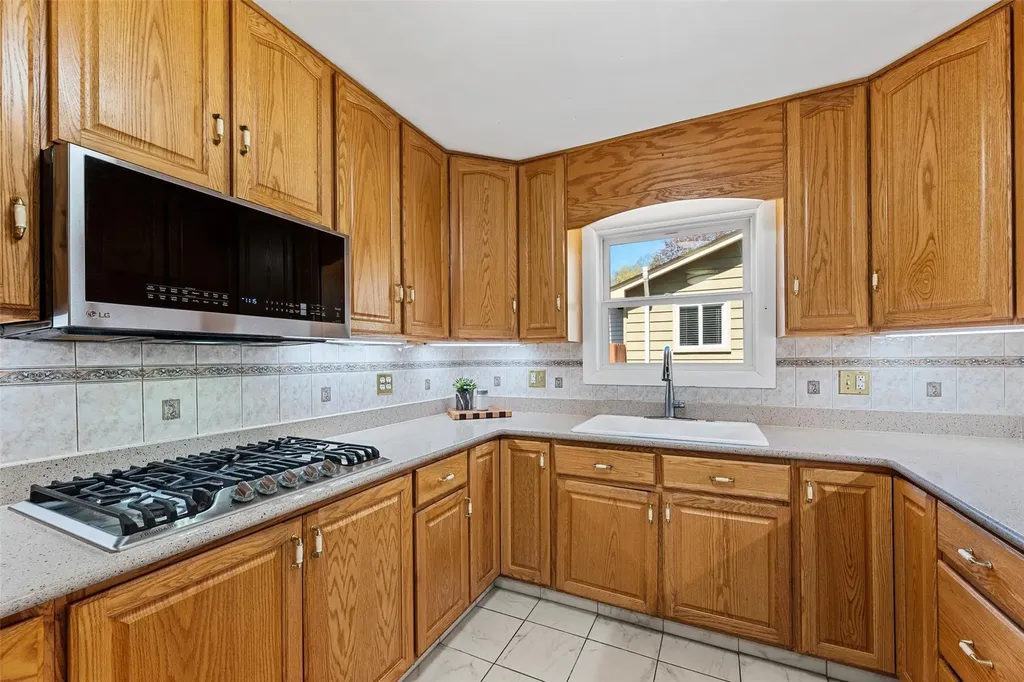 15 Standish Avenue Middletown NY 10940