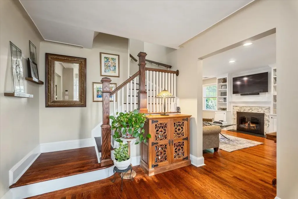 335 Heathcote Road Scarsdale NY 10583
