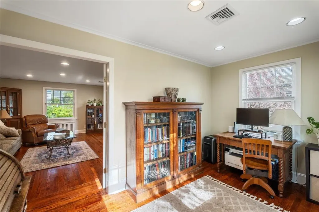 335 Heathcote Road Scarsdale NY 10583