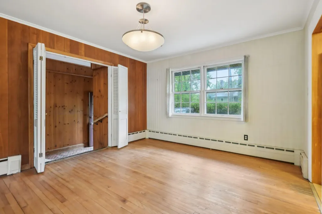 54 Cedar Street Stony Brook NY 11790