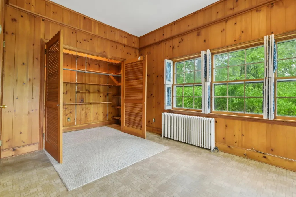 54 Cedar Street Stony Brook NY 11790