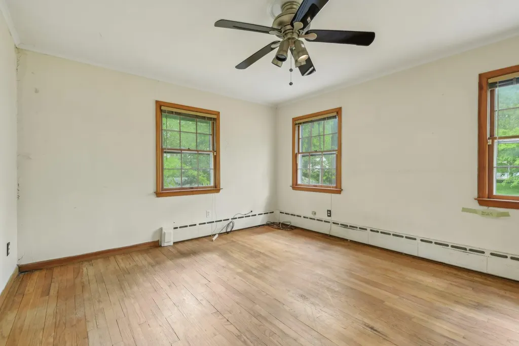 54 Cedar Street Stony Brook NY 11790