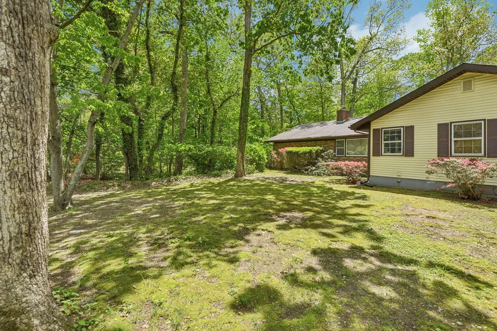 54 Cedar Street Stony Brook NY 11790
