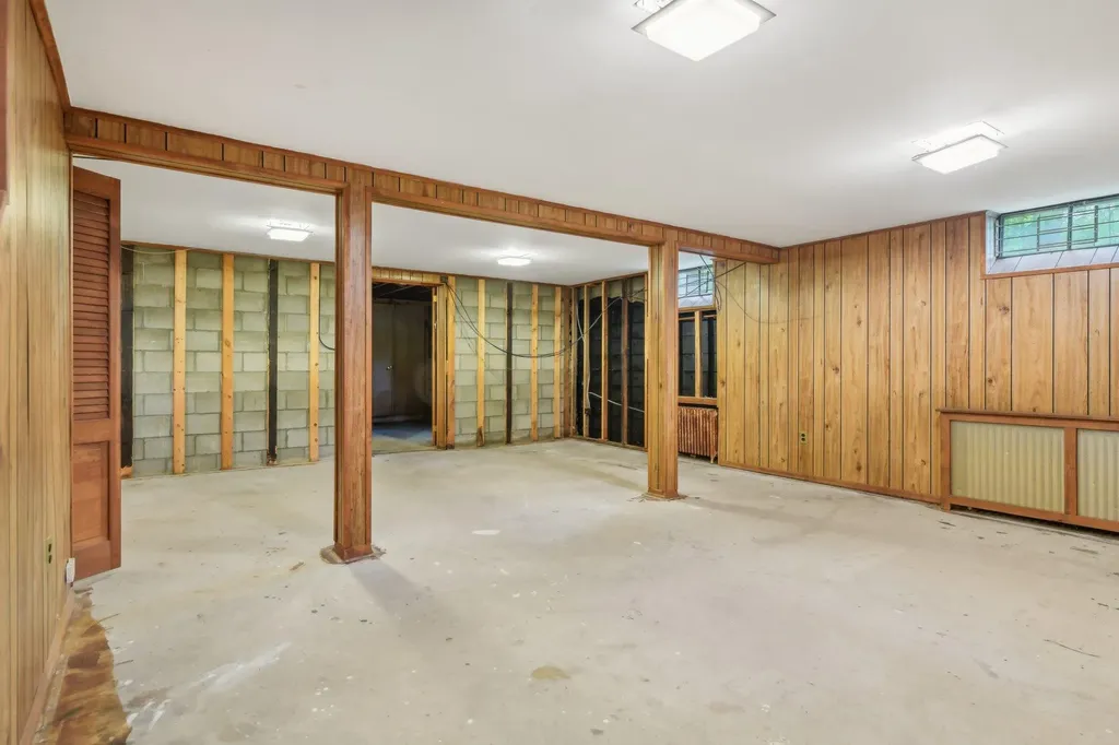 54 Cedar Street Stony Brook NY 11790