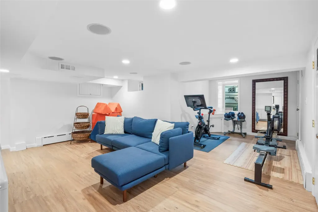 106 Reed Avenue Pelham NY 10803