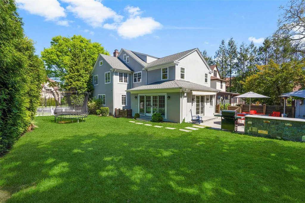 106 Reed Avenue Pelham NY 10803