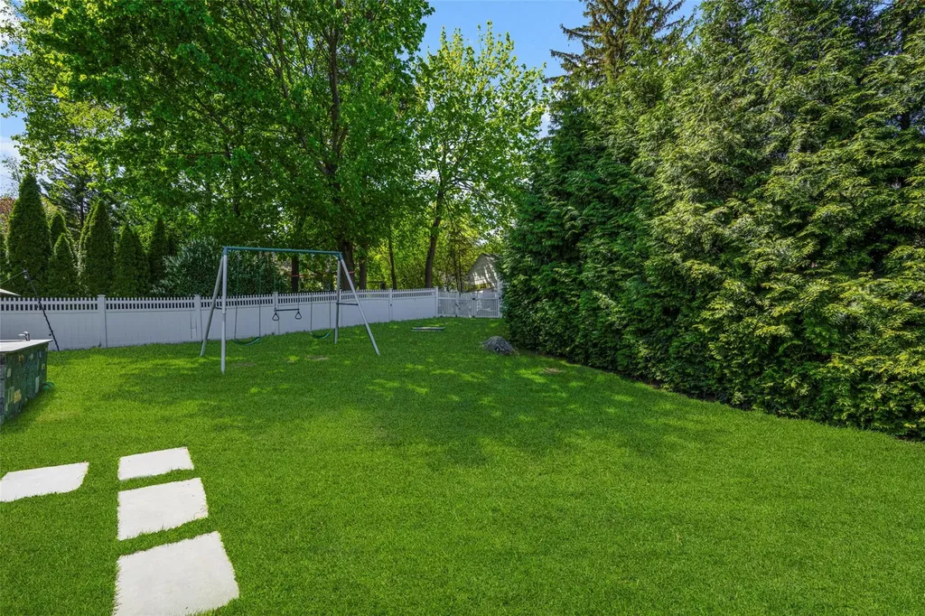 106 Reed Avenue Pelham NY 10803