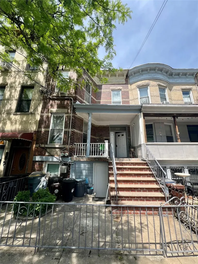 6003 69th Avenue Ridgewood NY 11385