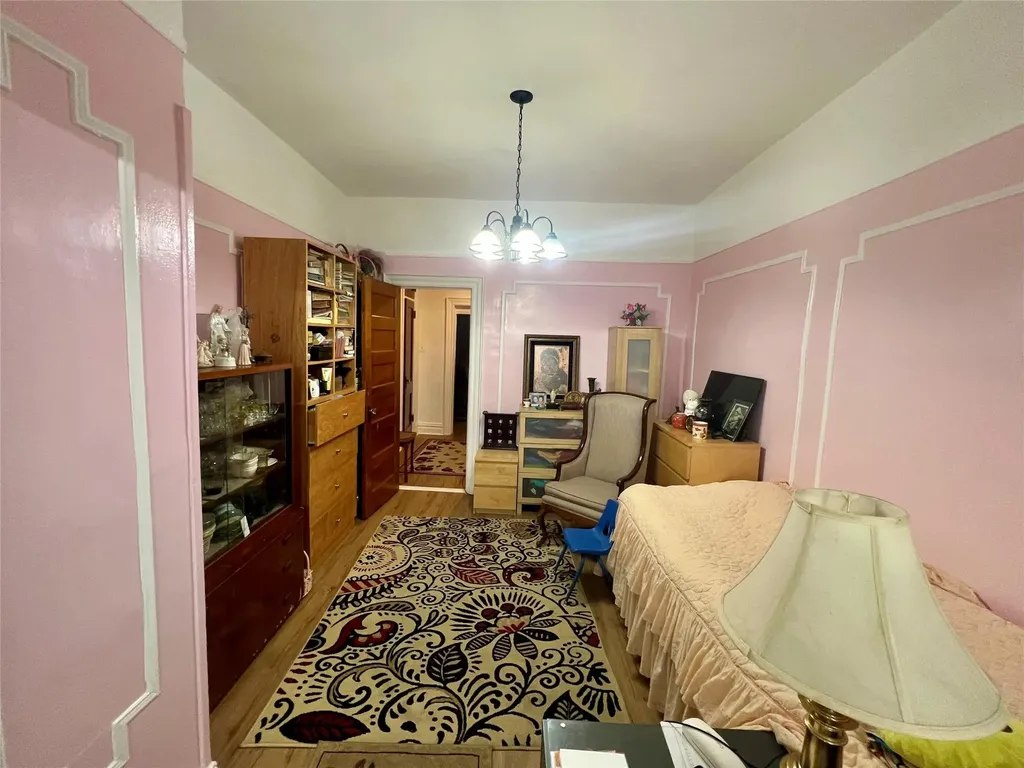 6003 69th Avenue Ridgewood NY 11385