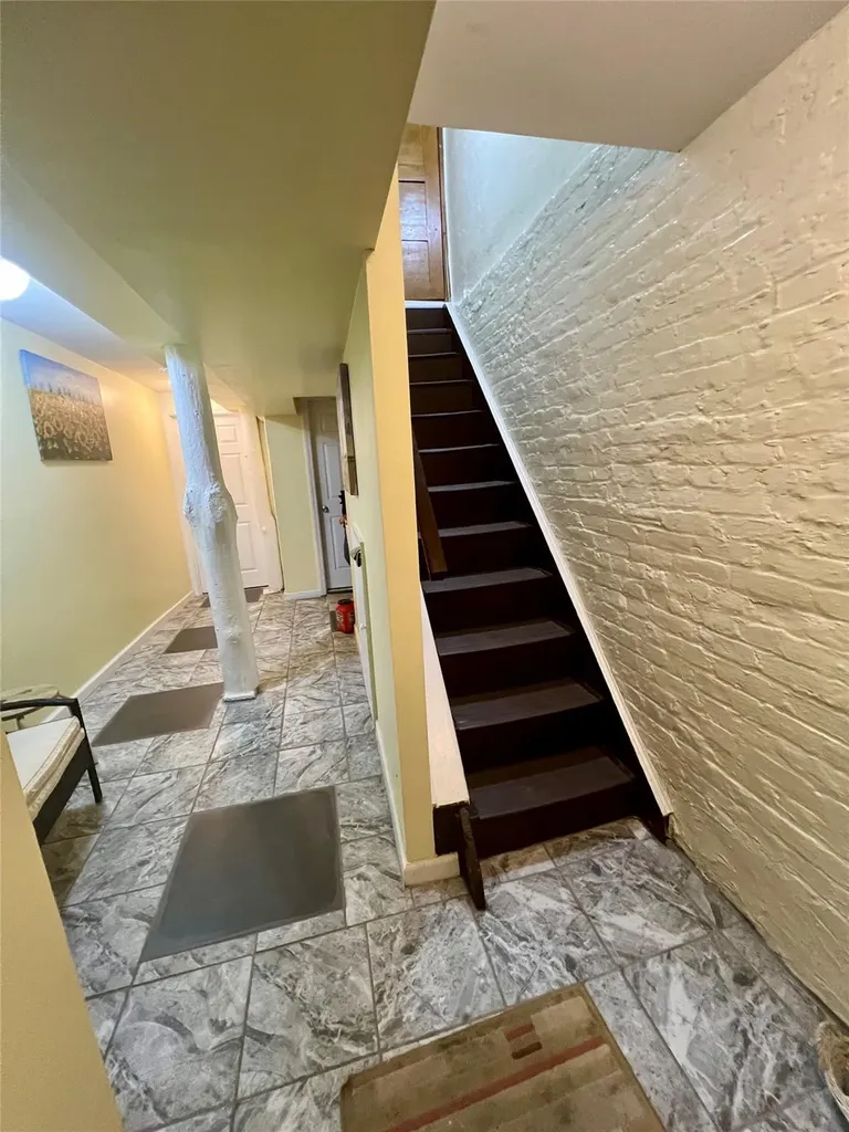 6003 69th Avenue Ridgewood NY 11385