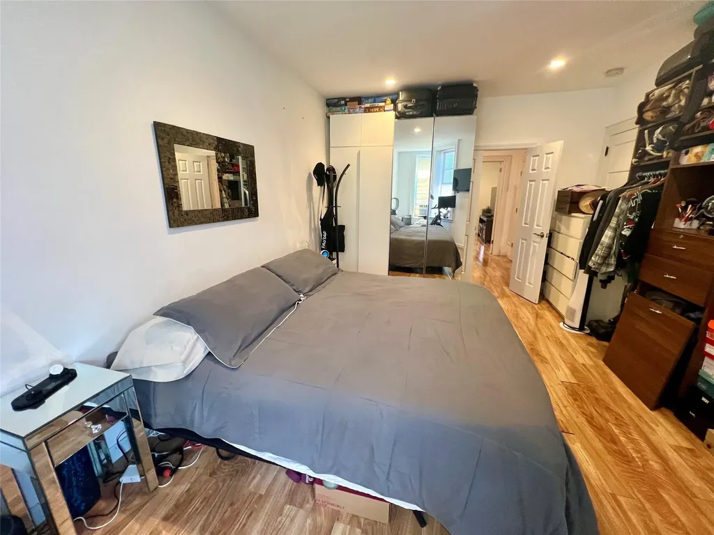 6003 69th Avenue Ridgewood NY 11385