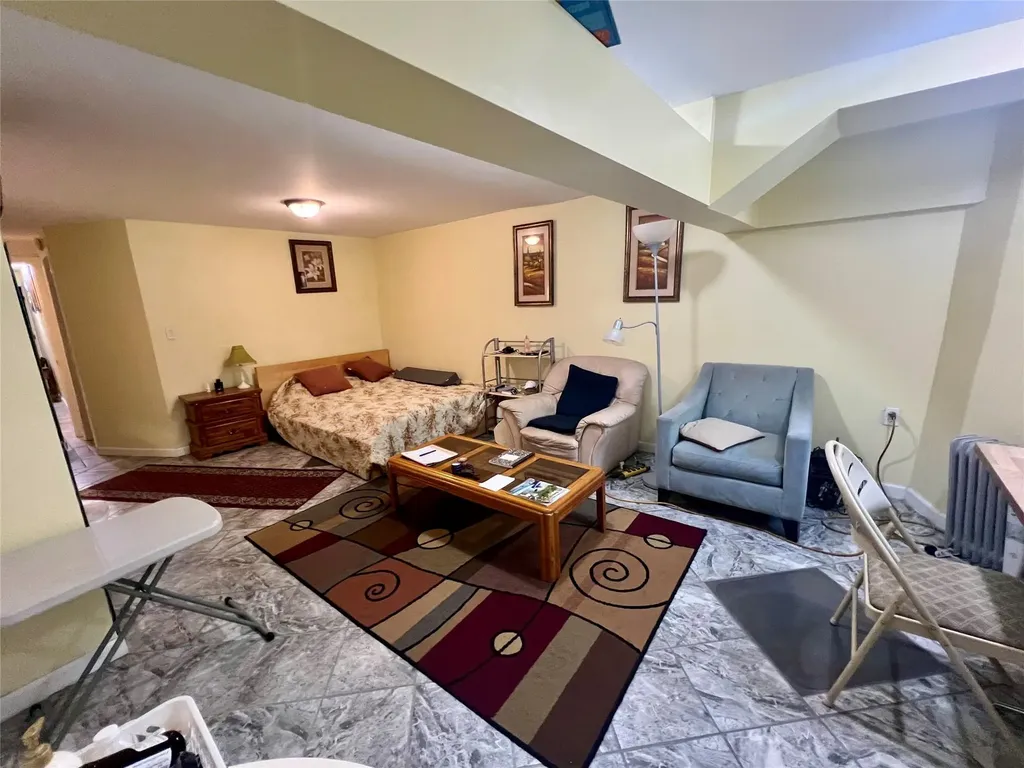 6003 69th Avenue Ridgewood NY 11385