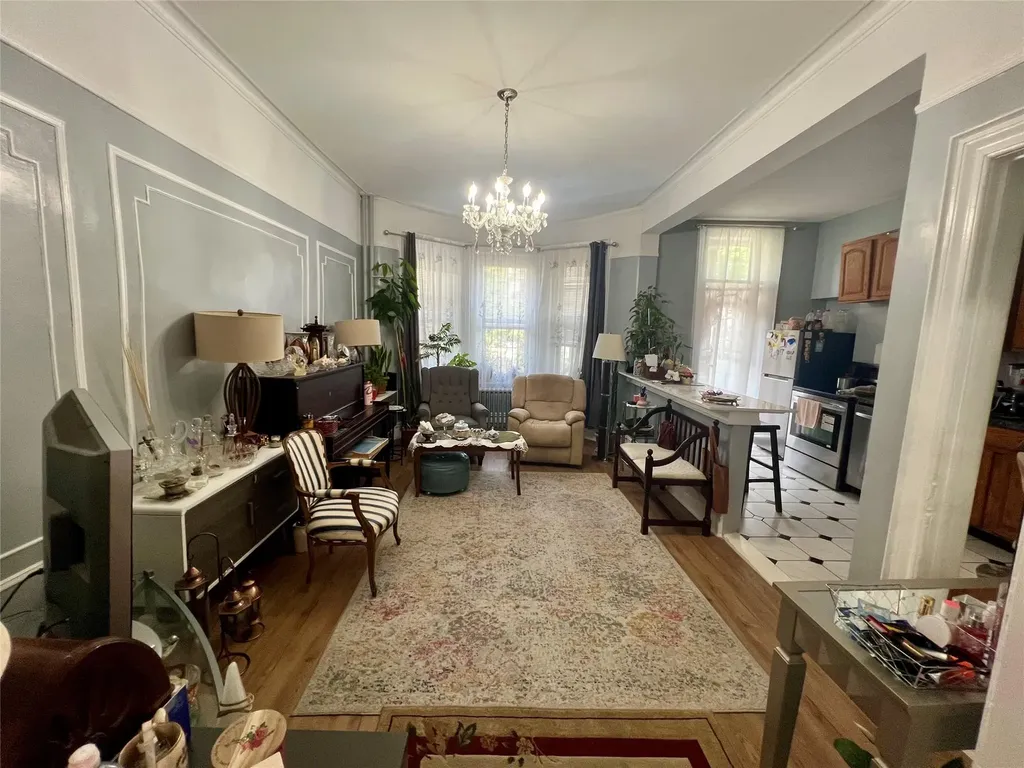 6003 69th Avenue Ridgewood NY 11385