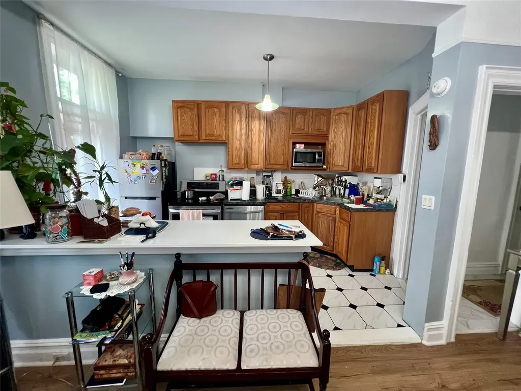 6003 69th Avenue Ridgewood NY 11385