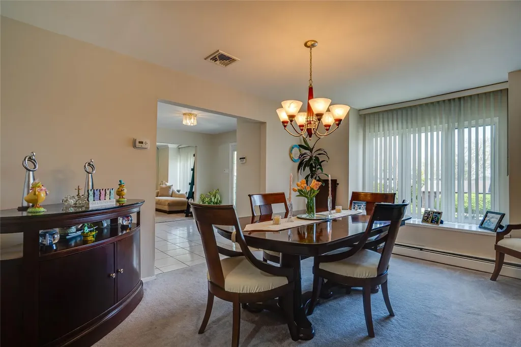 1 Stonehurst Lane Dix Hills NY 11746