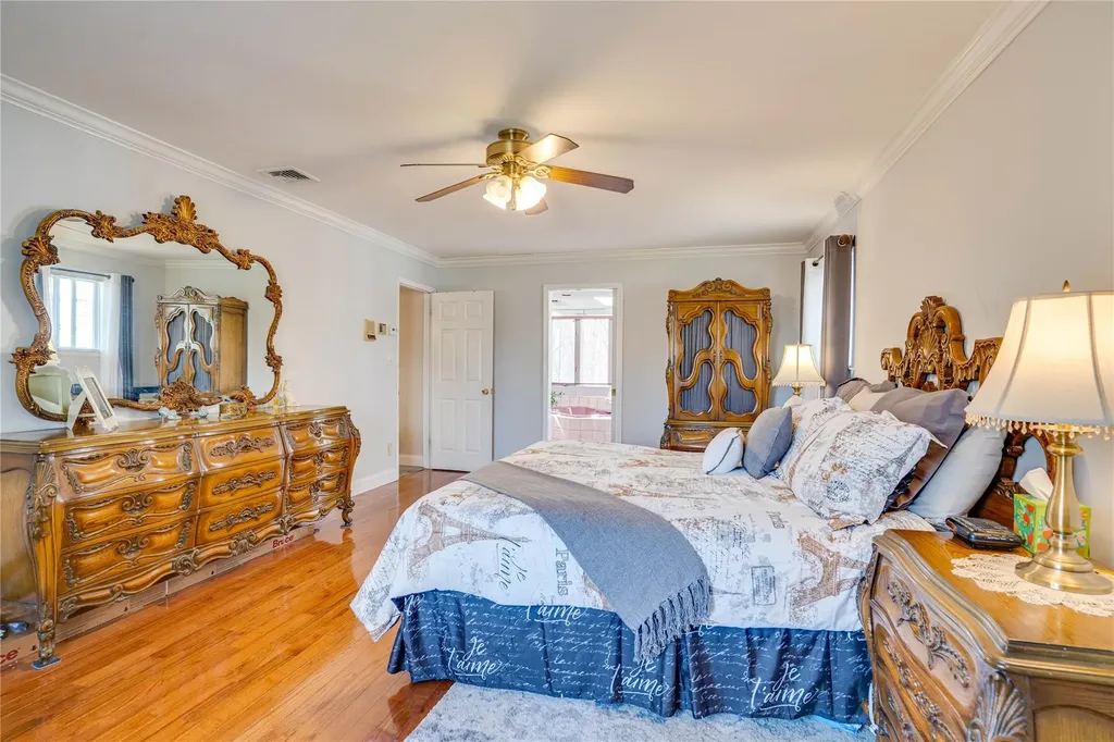 1 Stonehurst Lane Dix Hills NY 11746
