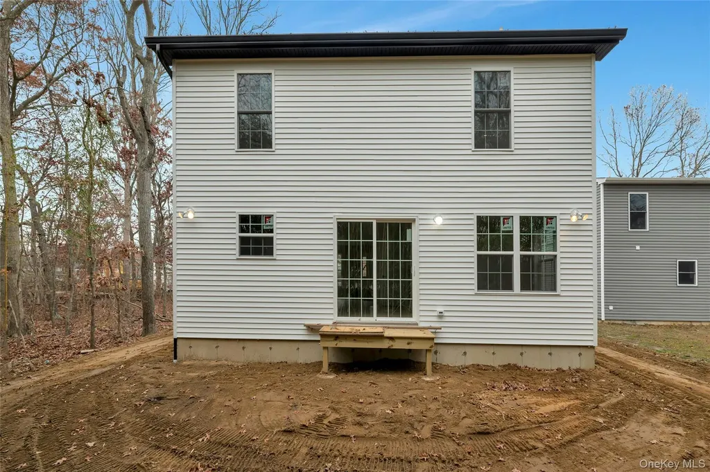 N/c Fairview Drive Shirley NY 11967