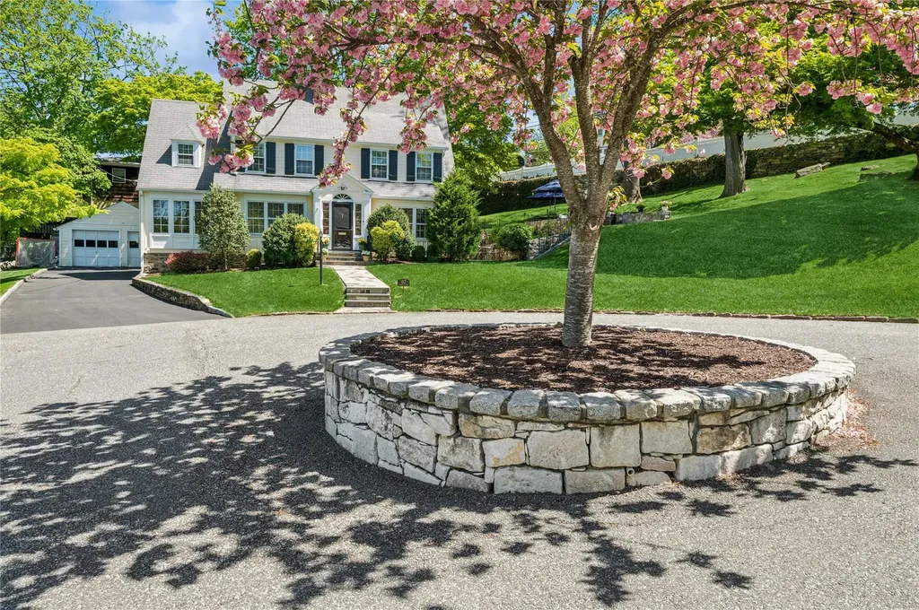 97 Summit Avenue Bronxville NY 10708