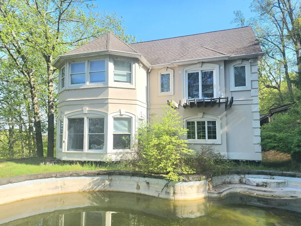 6 Mountain Pass Road Mountain Pass Road East Fishkill NY 12533