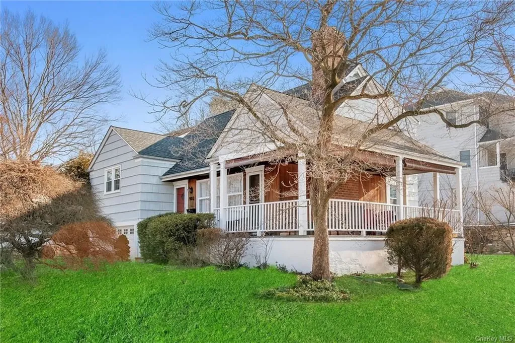 902 Post Road Scarsdale NY 10583