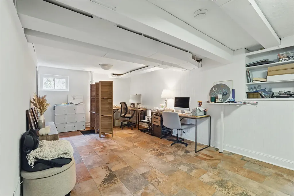 902 Post Road Scarsdale NY 10583