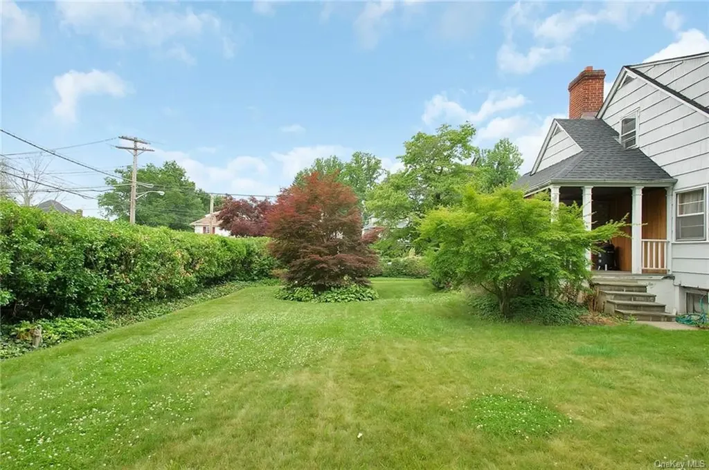 902 Post Road Scarsdale NY 10583