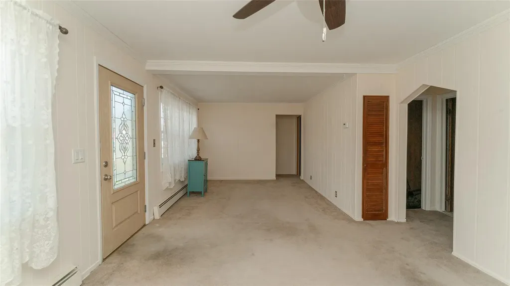 96 17th Street West Babylon NY 11704