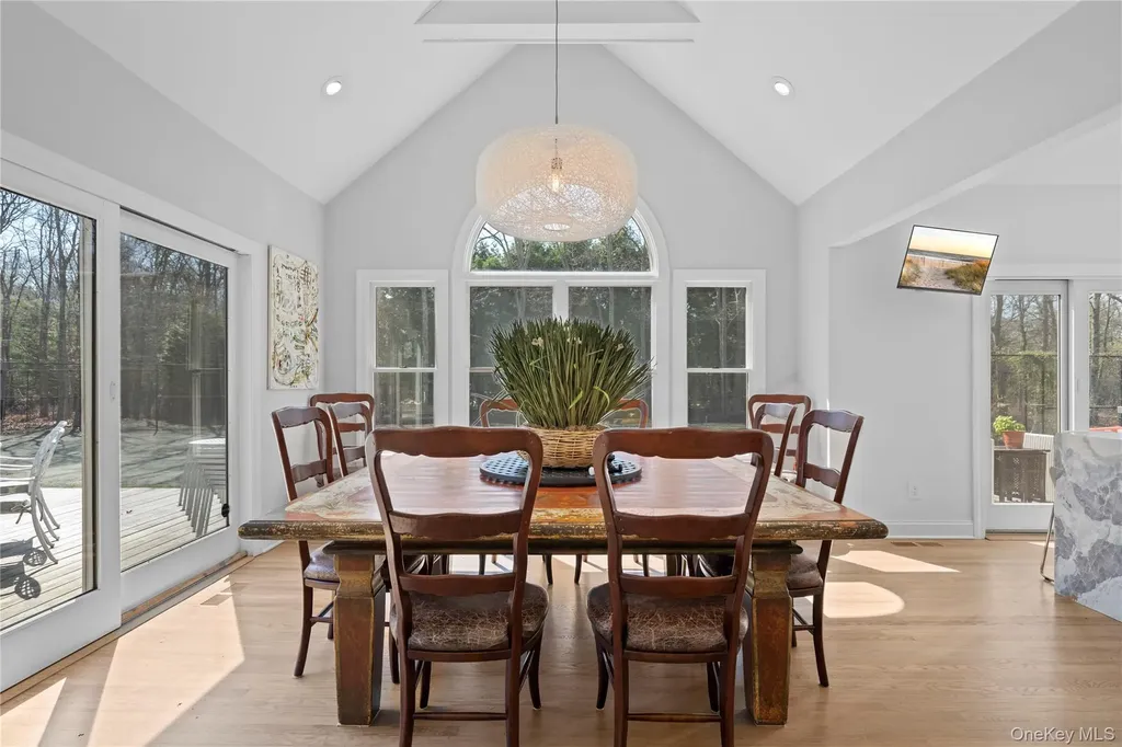 38 Pheasant Run Quogue NY 11959